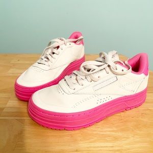 Reebok Classics Club C Geo Platform Tennis Shoes Pink and White sz 7